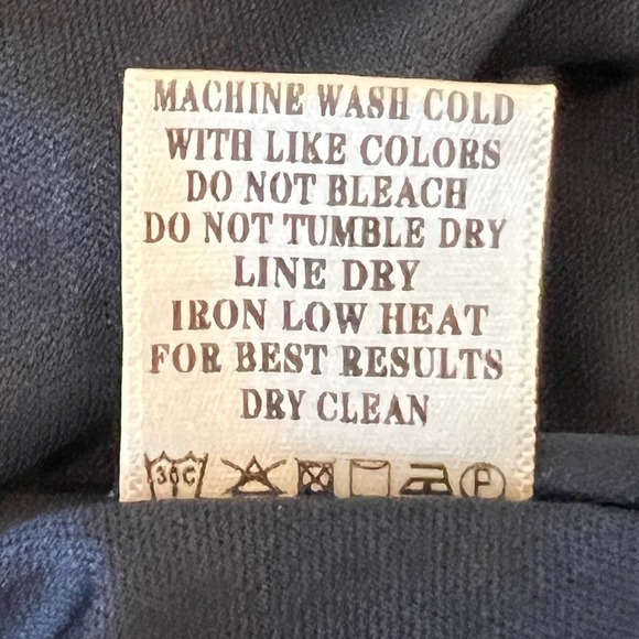 VERY J ANIMAL PRINT‎ RUFFLE V-NECK SMOCKED WAIST TIERED DRESS BLUE/GOLD 3XL NWT - Picture 15 of 15